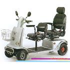 双排双人双坐四轮电动车/电动轮椅车/残疾人电动车/老年人电动车