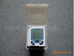 2013最低价血压计 腕式血压计 电子血压计 老人礼品 保健用品